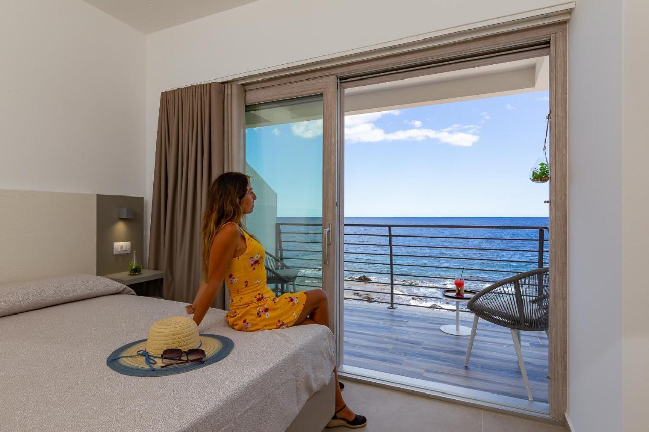 Hotel Caramare Cala Gonone Exterior foto