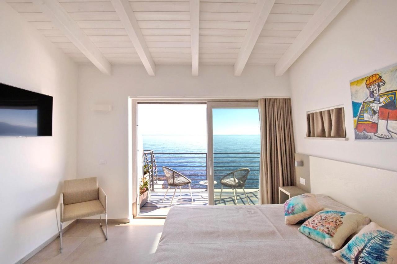 Hotel Caramare Cala Gonone Exterior foto